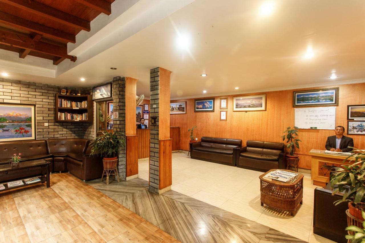 פוקהרה Hotel Peace Plaza מראה חיצוני תמונה