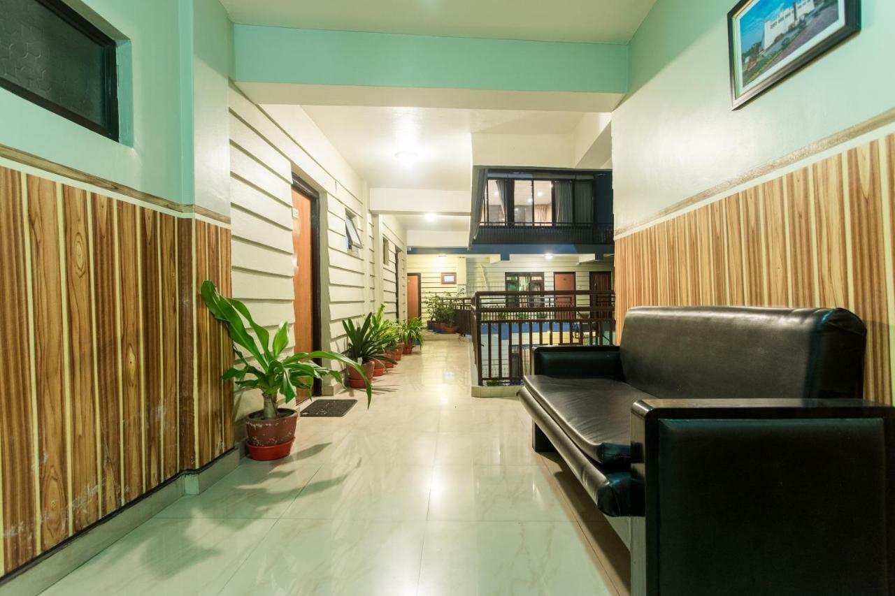 פוקהרה Hotel Peace Plaza מראה חיצוני תמונה